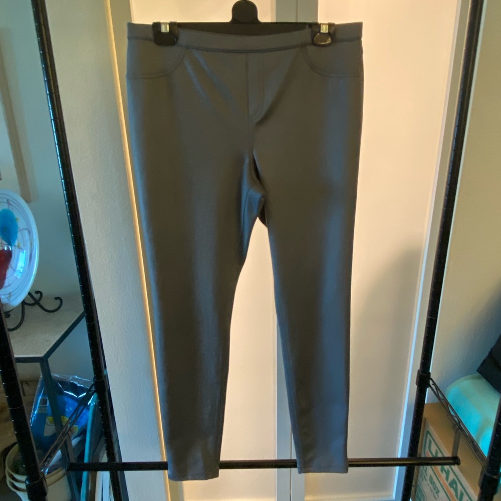 Vera Wang Stretch Pant, thick Poly/Spanx